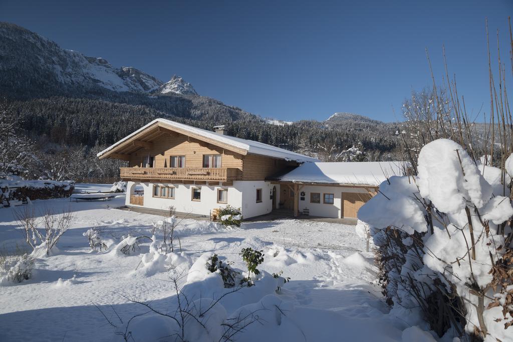 Haus Alpenblick Lofer Apartment Bagian luar foto