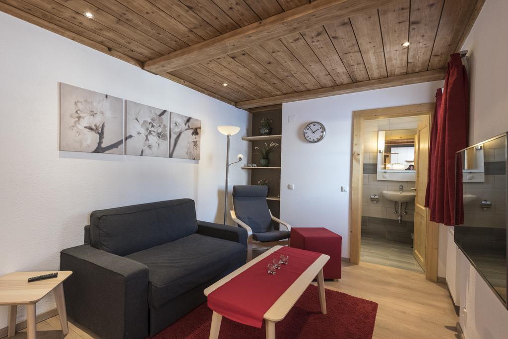 Haus Alpenblick Lofer Apartment Bagian luar foto