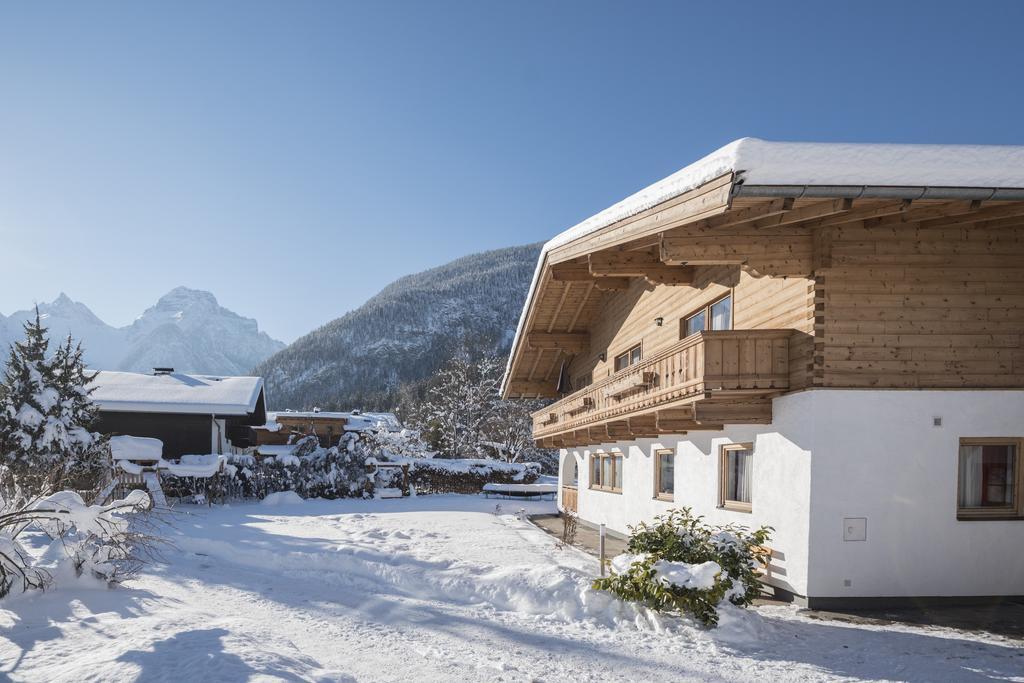 Haus Alpenblick Lofer Apartment Bagian luar foto