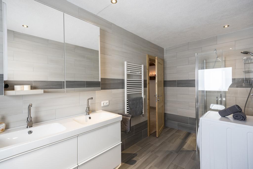Haus Alpenblick Lofer Apartment Bagian luar foto